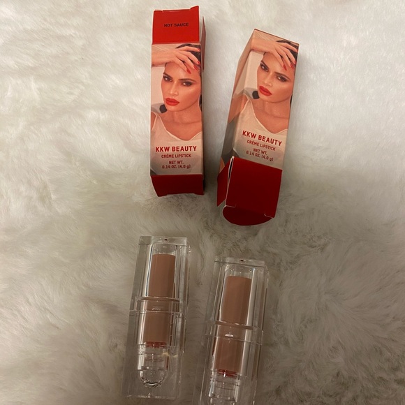Bundle of 2 NEW KKW beauty Creme Lipstick Hot sauce red orange color - Picture 2 of 9